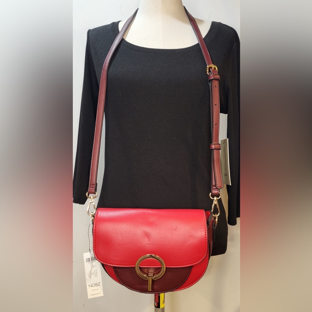 🧧Price Drop..... CHICO's red color block cross body bag